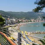 Monte Enrico - With Pool - Happy * Кампороссо
