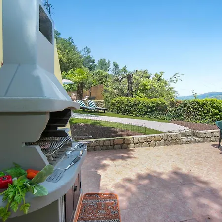 Monte Enrico - With Pool & Jacuzzi - Happy Vila Camporosso (Liguria)