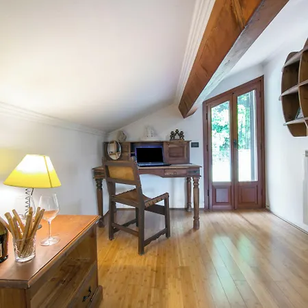 Villa Monte Enrico - With Pool & Jacuzzi - Happy *